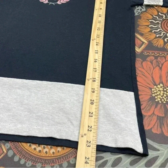 Vintage Kids Spalding Team Sports Short Sleeve T-Shirt Size YS (6/8) - Picture 5 of 5